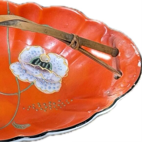 Vintage Japanese  Kutani hand, painted floral porcelain dish, bamboo handle ￼ - Picture 4 of 8